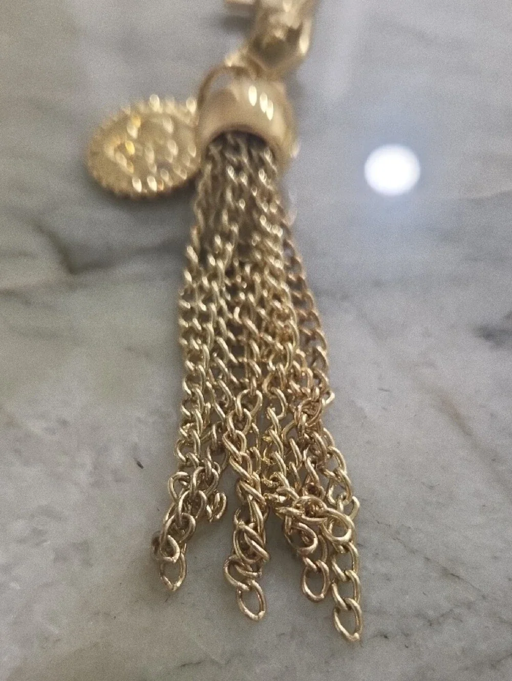 N/A elegant gold